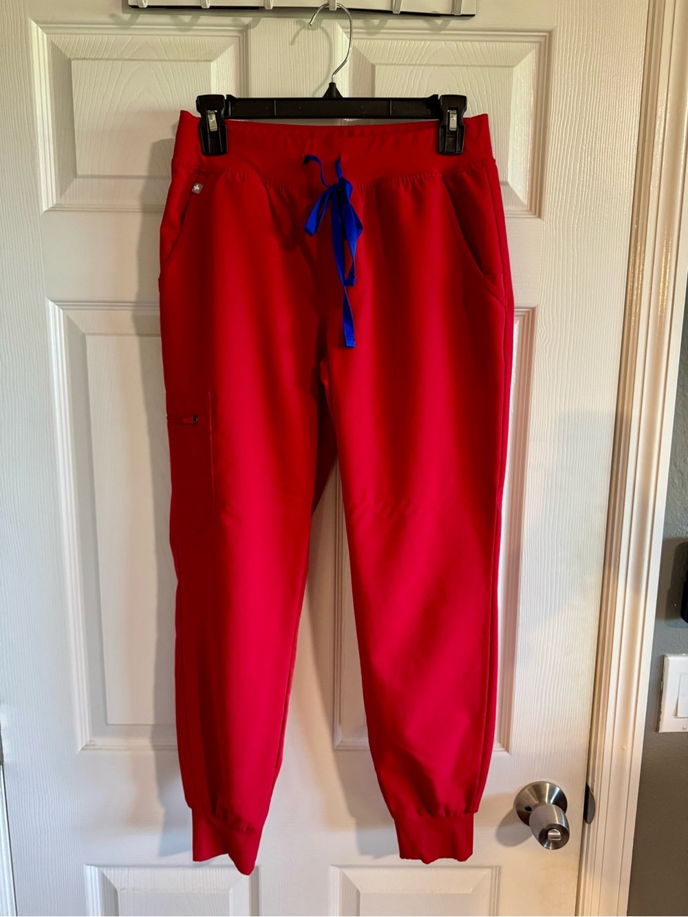 Zamora Red Jogger Scrub Pants with Blue Drawstring
